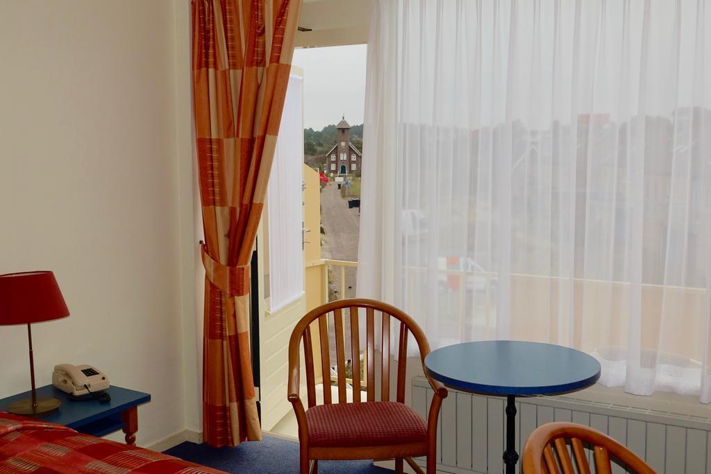 Hotel Prins Maurits Bergen aan Zee Esterno foto